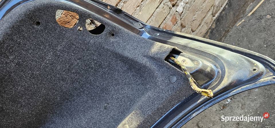 Klapa tył mercedes clk w208 Zbąszyń