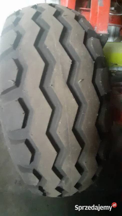 Przyczepa rolnicza wywrotka nieuszkodzony Wieniec