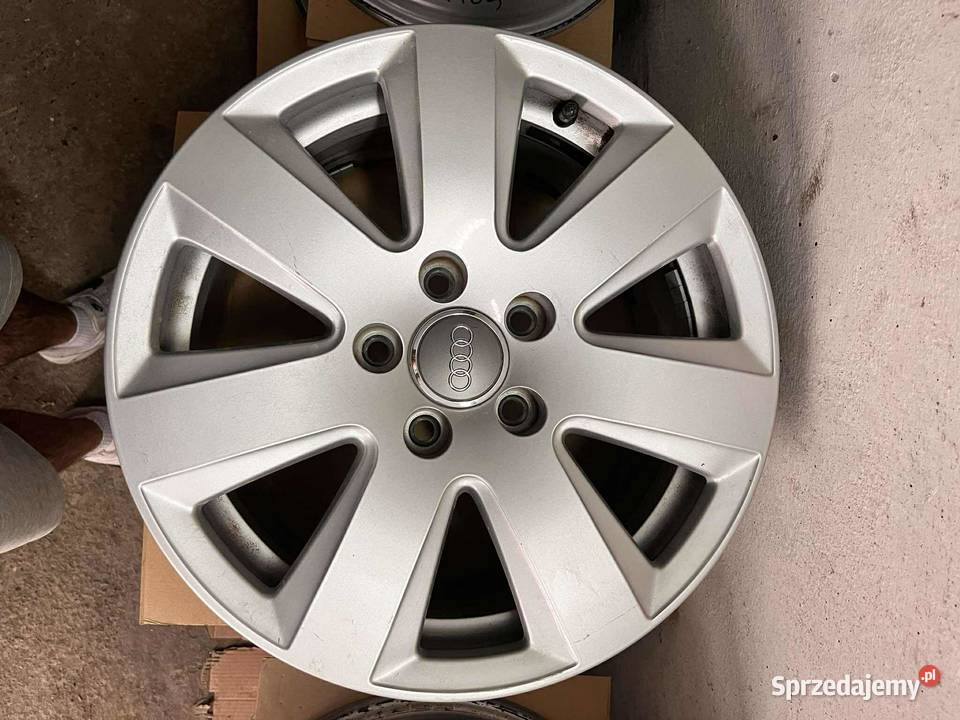 Felgi aluminiowe Audi 16 5x112 75J ET45 Samochodowe Harta
