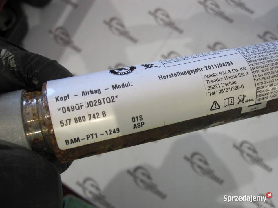 SKODA ROOMSTER LIFT 11r kurtyna lewa 5J7880742B