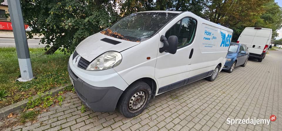 Syndyk sprzeda samochód ciężarowy Renault Trafic pomorskie Miłoradz
