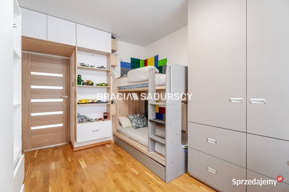 Mieszkanie Kraków 5281m2 3 pokoje Rok budowy 2014