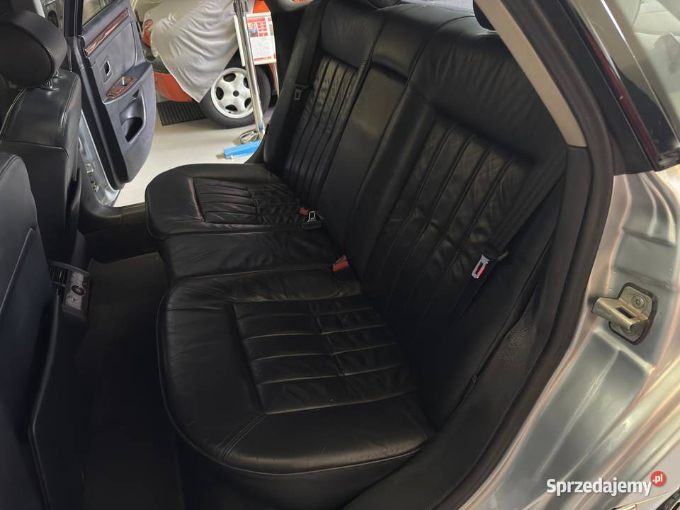 Audi A8 D2 37 V8 Quattro 1997 Elegancja moc i automatyczna Zgierz