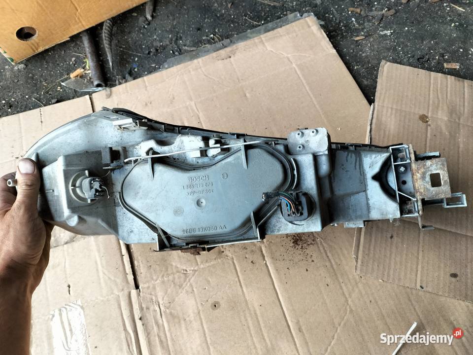 LAMPA PRZÓD PRZEDNIA LEWA REFLEKTOR FORD MONDEO lampy przednie