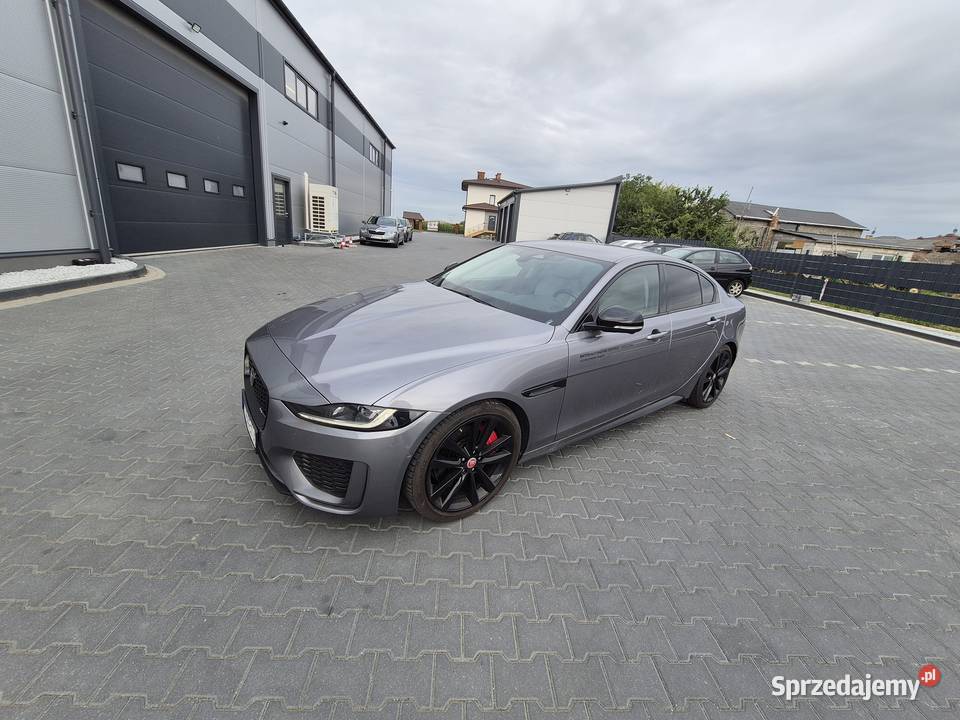 Syndyk sprzeda Jaguar XE X760 20 I4 Petrol