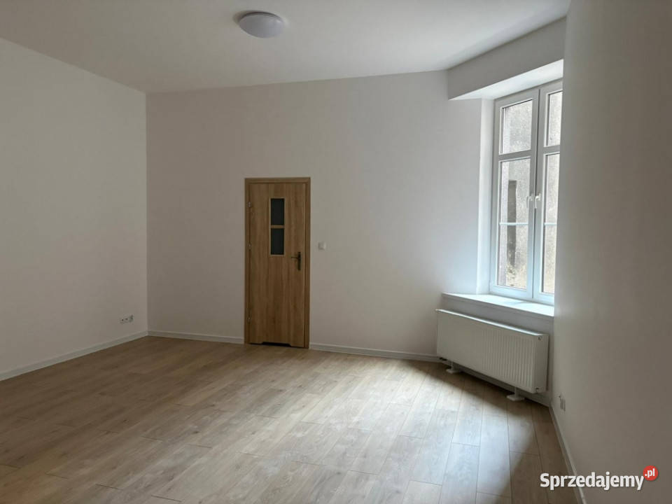 Przestronna kawalerka w centrum Katowice sprzedam