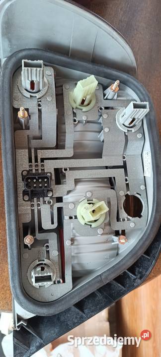 ORYGINALNE TYLNE LAMPY BMW E38 SERIA 7 sprzedam