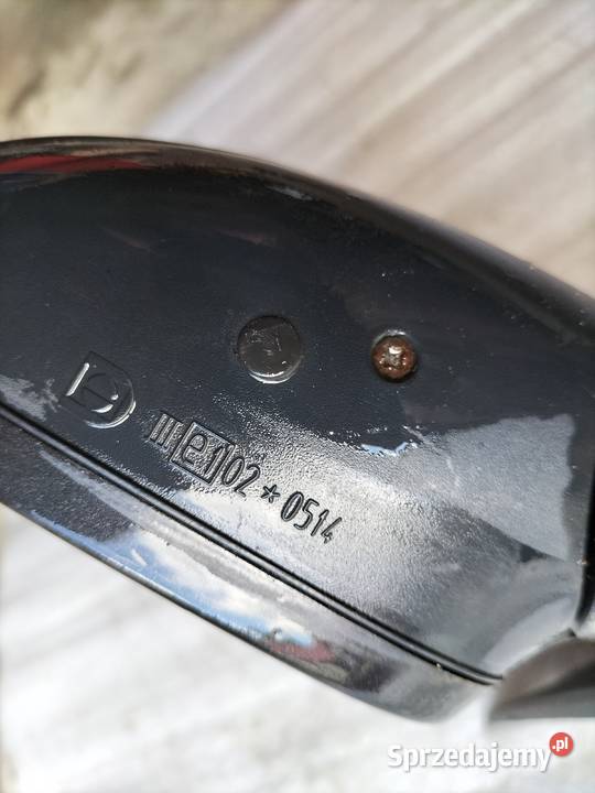 LUSTERKO PRAWE PASSAT B5 B 5