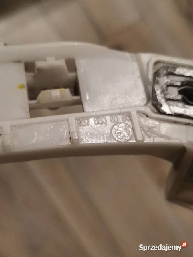 PEUGEOT 208 PL ŚLIZG ZDERZAKA TYŁ 9676507980 Międzychód