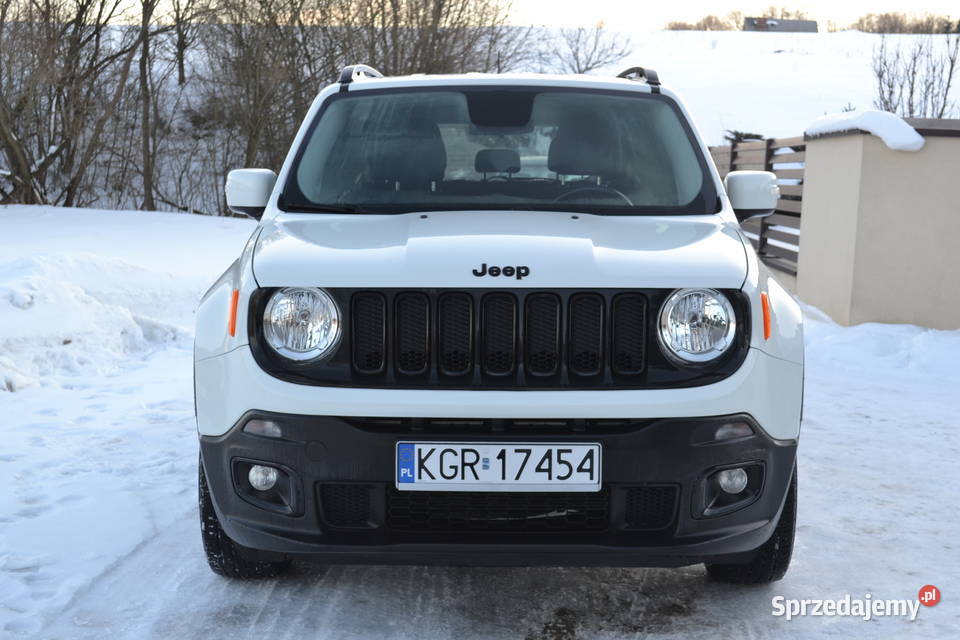 Jeep Renegade 16 EtorQ Night Eagle radio Ropa