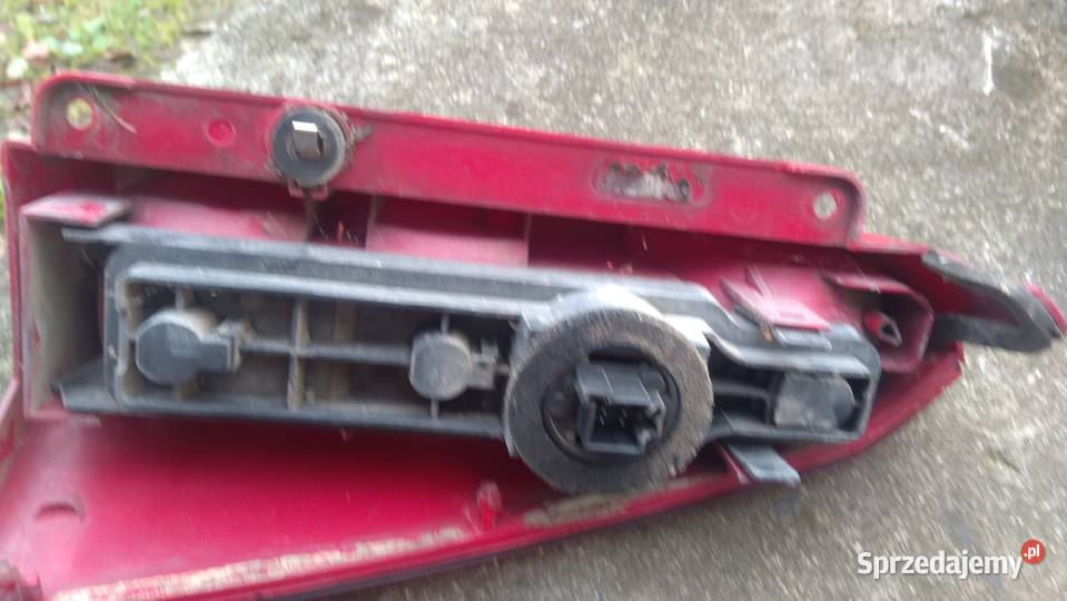 Lampy tylne Ford Focus MK1 kombi wszystkim małopolskie
