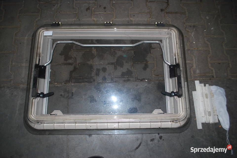 OKNO DACHOWESZYBERDACH DOMETIC OTWÓR MONTAŻOWY Kempingowe Grzebowilk