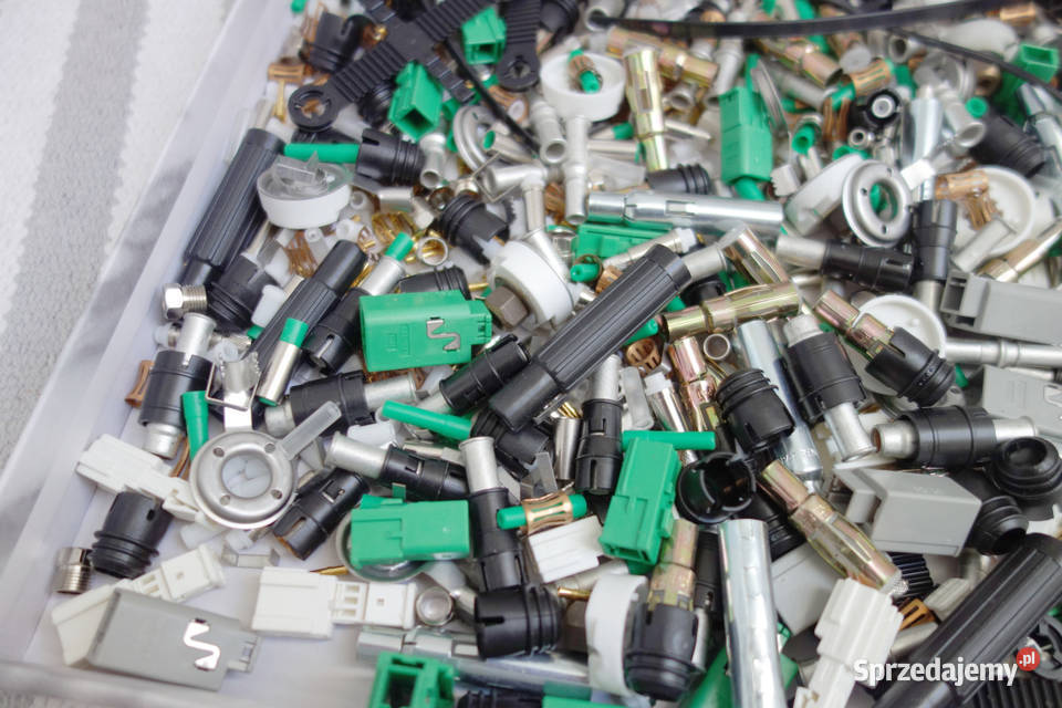 Końcówki kabli zaciski złączki elementy Łodygowice sprzedam