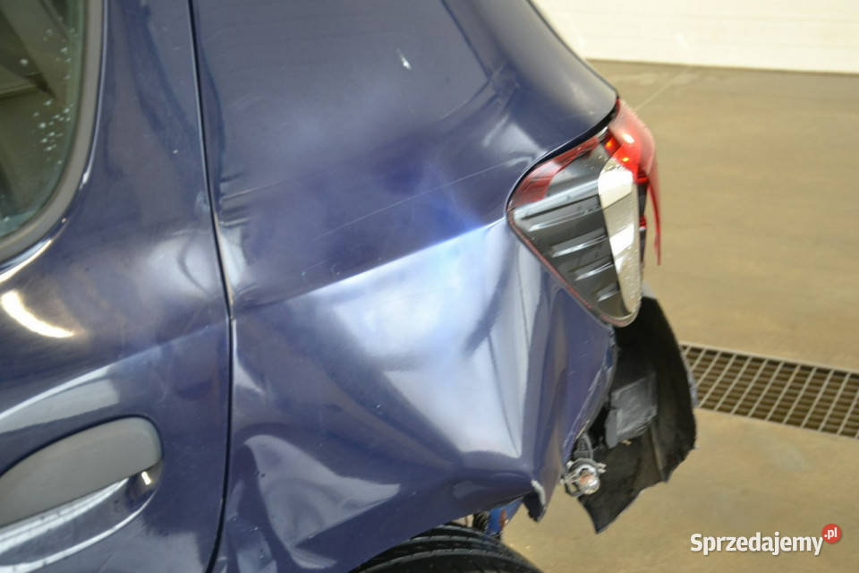 Dacia Sandero 10 benzyna 75 mały przebieg Sandero małopolskie Kęty