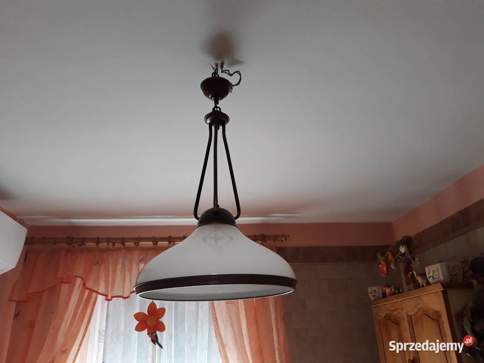 Stylowa lampa sufitowa w stylu retro Opole