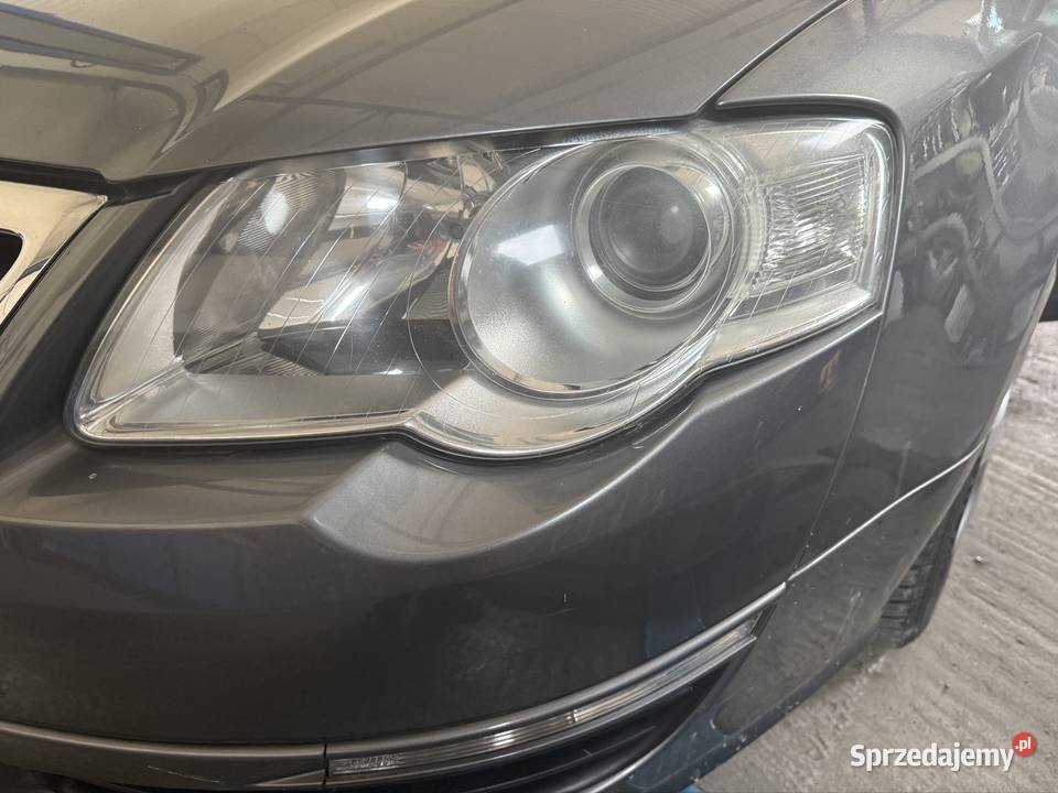 Sprzedam lampy do Passata b6 z 2008 r lampy w