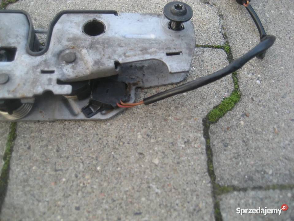 skoda fabia ii roomster lift 1015r zamek maski Rakoniewice