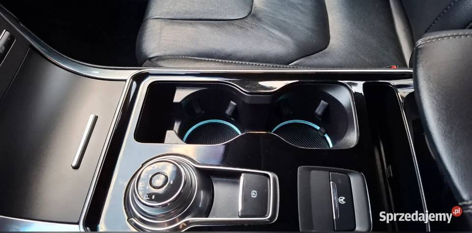 Forda Edge Titanium Silnik benzynowy 20 l automatyczna Kraków sprzedam
