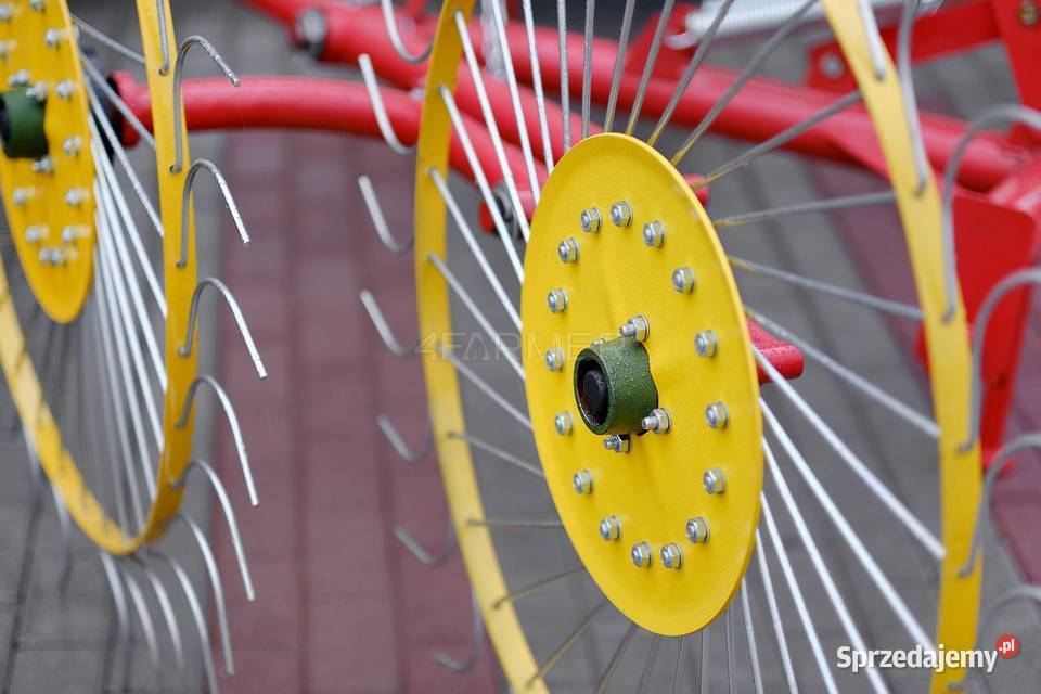 Przetrząsacz zgrabiarka 4 gwiazdowa Z213 4FARMER nieuszkodzony