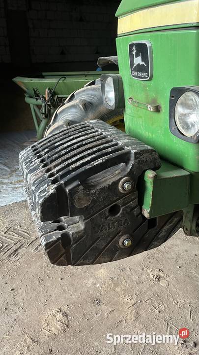 Obciążniki walizkowe walizki balast VALTRA 40 Nowy Dwór
