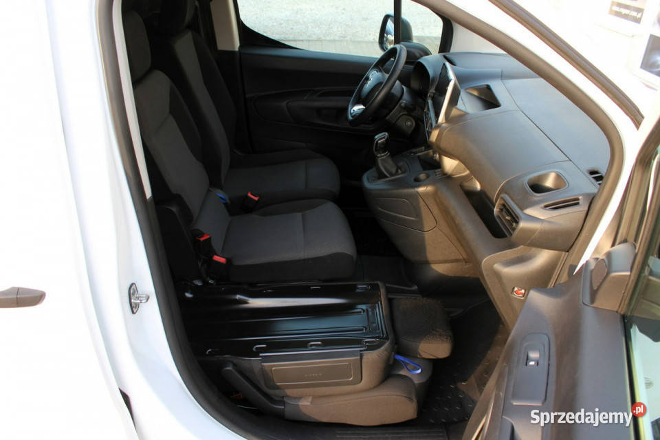 Citroen Berlingo Długi 3osobowy FV23 Navi Kamera diesel mazowieckie Sokołów