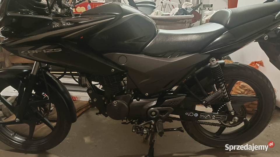 Honda cb125f