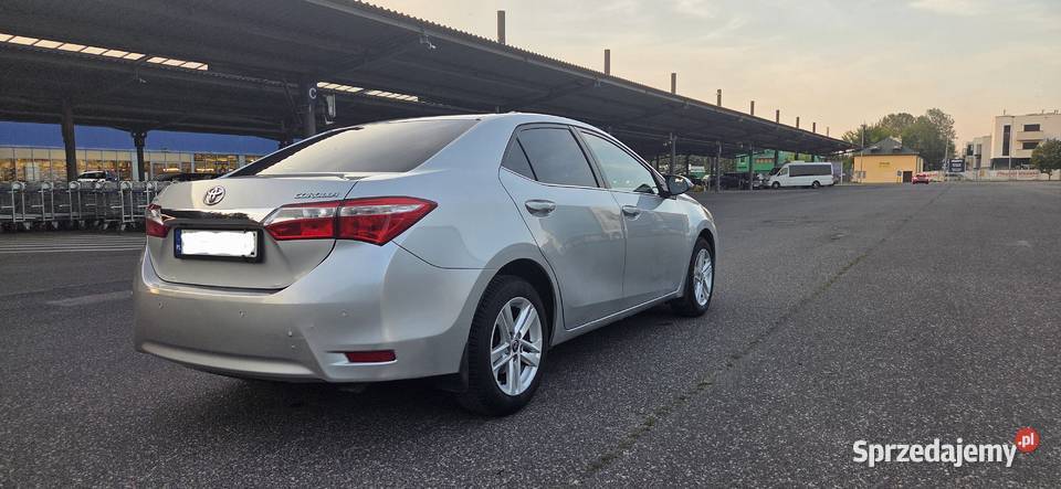 Toyota Corolla Salon LPG