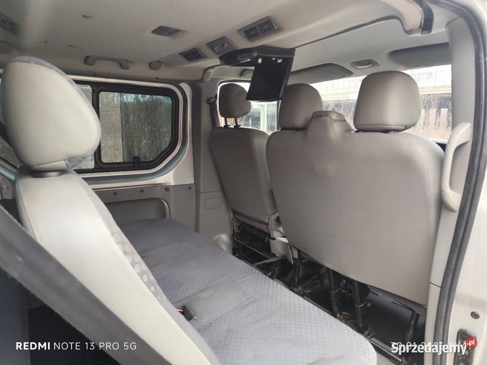 Renault Trafic Passanger Long 9 osob Katowice