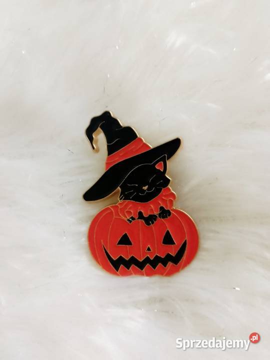 Broszka pin przypinka kot w dyni Halloween Olkusz