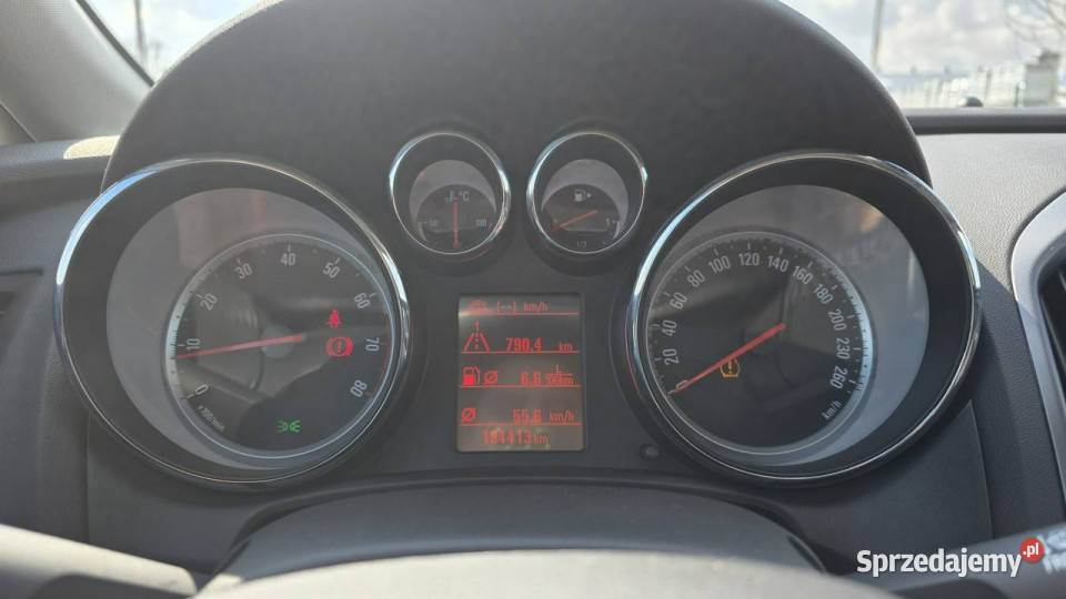 Opel Astra Duża Navi sports tourer BIxsenon nowy pomorskie sprzedam