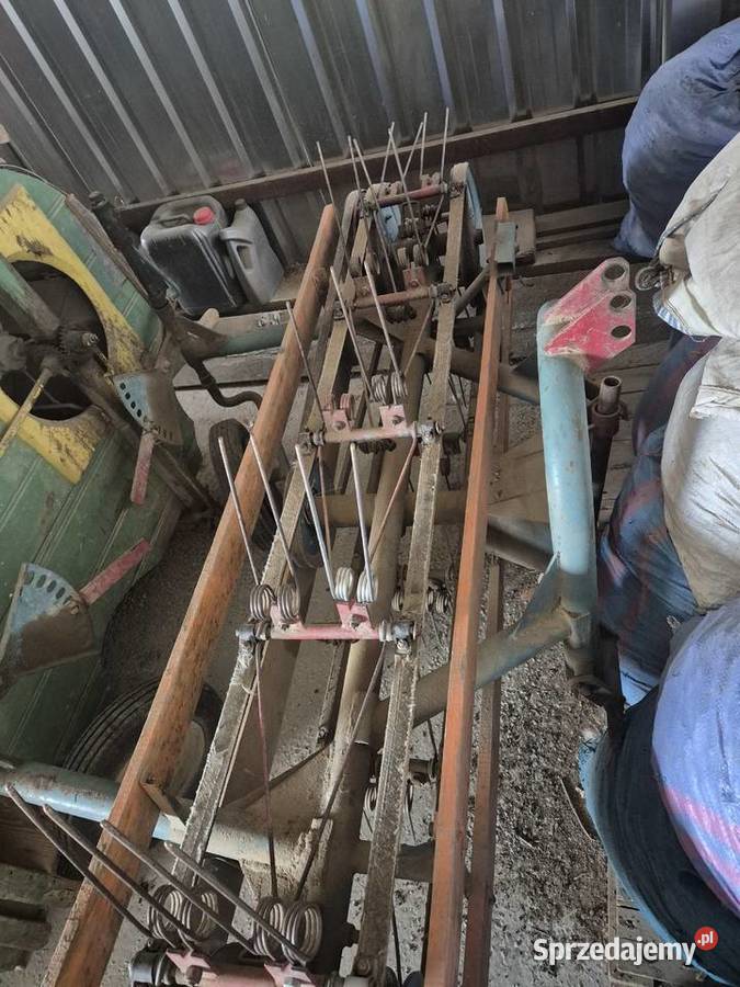 grabarka przewracarka taśmowa Krosno