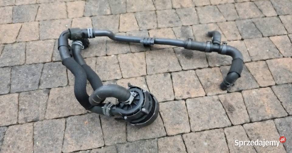 04l 965 567 A dodatkowa pompa wody Góra