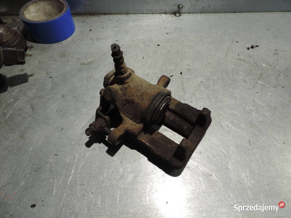 ZACISK HAMULCOWY LEWY TYŁ AUDI 80 B4 Rok produkcji 1993 Zaciski i jarzma Nowy Sącz