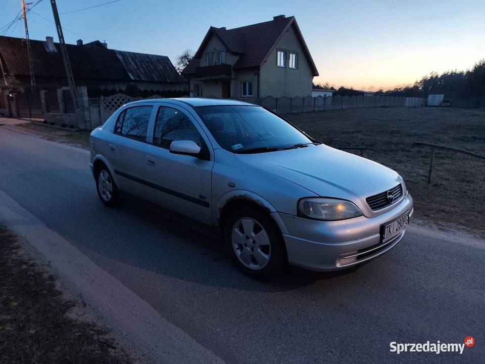 Opel Astra Słopiec Rządowy-Kolonia