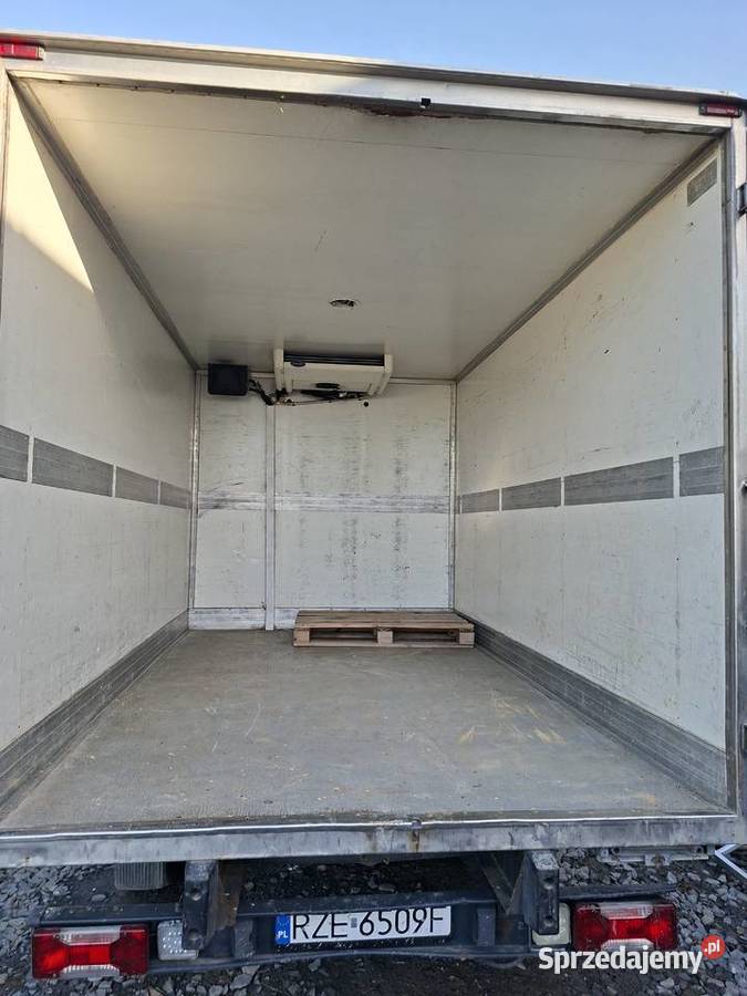 Iveco Daily 35s14 23hpi izoterma Niechobrz