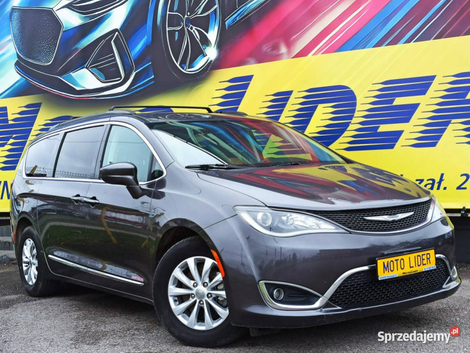 Chrysler Pacifica 36 V6 25 roku w kraju przyciemniane szyby Rzeszów