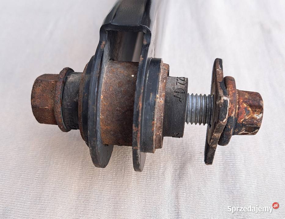 Wahacz prawy lewy tył drążek stabilizator Smart Mielęcin