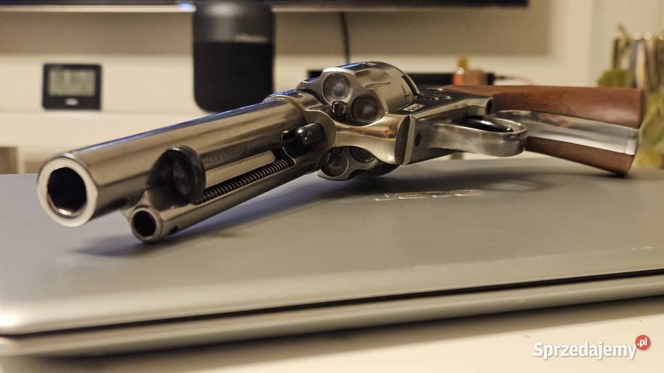 Rewolwer czarnoprochowy Uberti Cattleman cal44 Wrocław