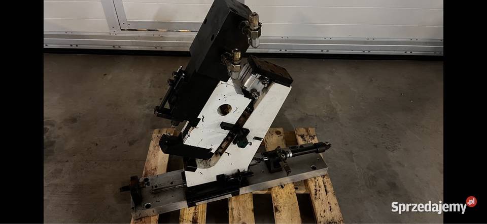 Klinczarka hydrauliczna nitownica Gaworzyce