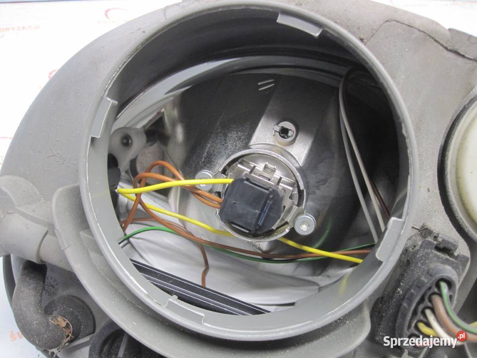 MERCEDES CLK C209 06r lampa prawa przód ANGLIK Kielce