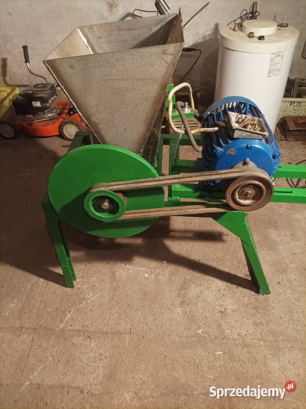 Kościarka wilk kruszarka Sławno