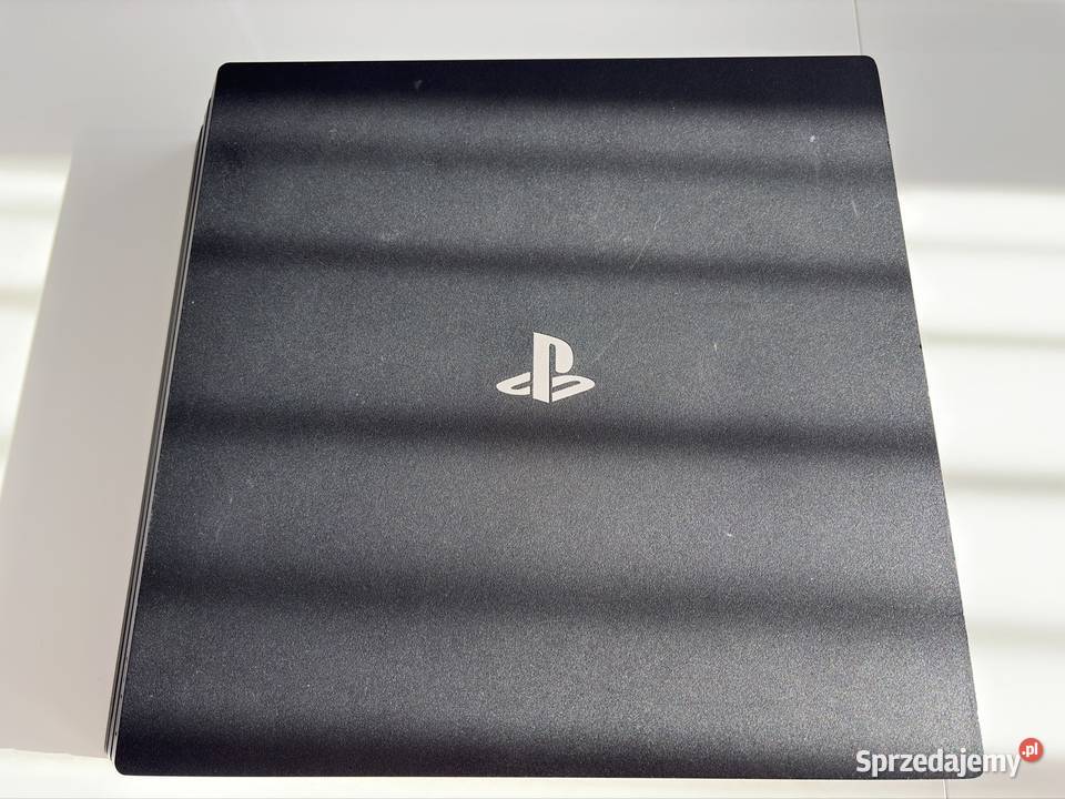 PlayStation 4 PRO 1TB Limitowany pad gry wielkopolskie Gniezno sprzedam