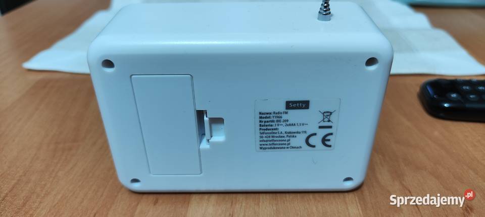 Małe Radio z Termometrem i zegarkiem termometrem świętokrzyskie Kielce