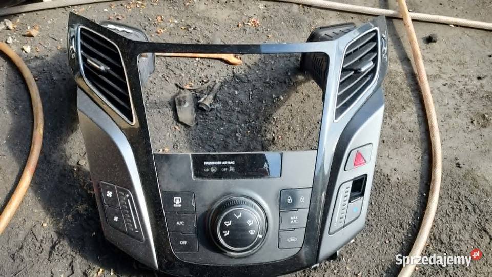 Ramka radia panel nawiewu Hyundai i40 wielkopolskie Książ Wielkopolski