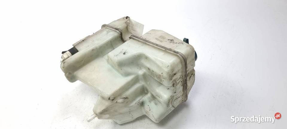 ZBIORNICZEK SPRYSKIWACZY TOYOTA COROLLA E11 LIFT osobowe Pozostałe Lipno