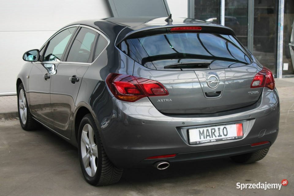 Opel Astra Bezwypadkowy bogate wyposazenieSerwis kurtyny powietrzne Gliwice sprzedam