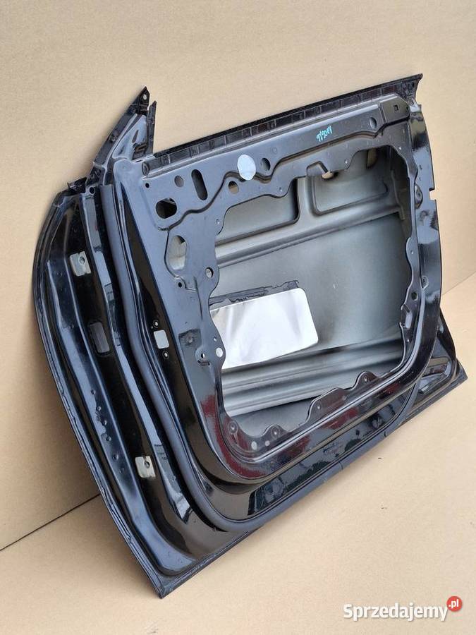 MERCEDES CLA W118 DRZWI PRAWY PRZÓD PRAWE osobowe