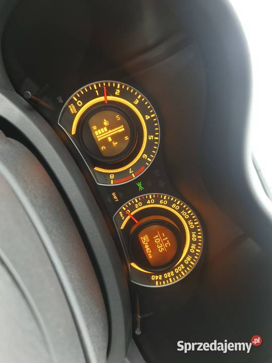 Toyota Auris 16 Benzyna 5d Klima Nowe opony Hak