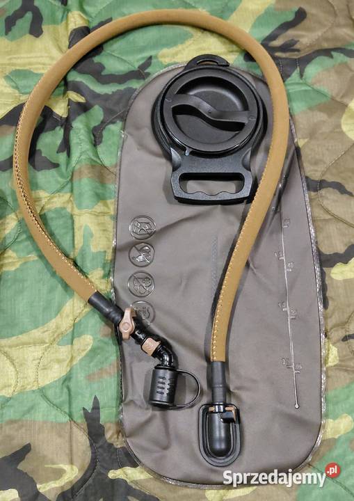 Camelbak MARCHWAY coyote 3L MOLLE II USMC Militaria