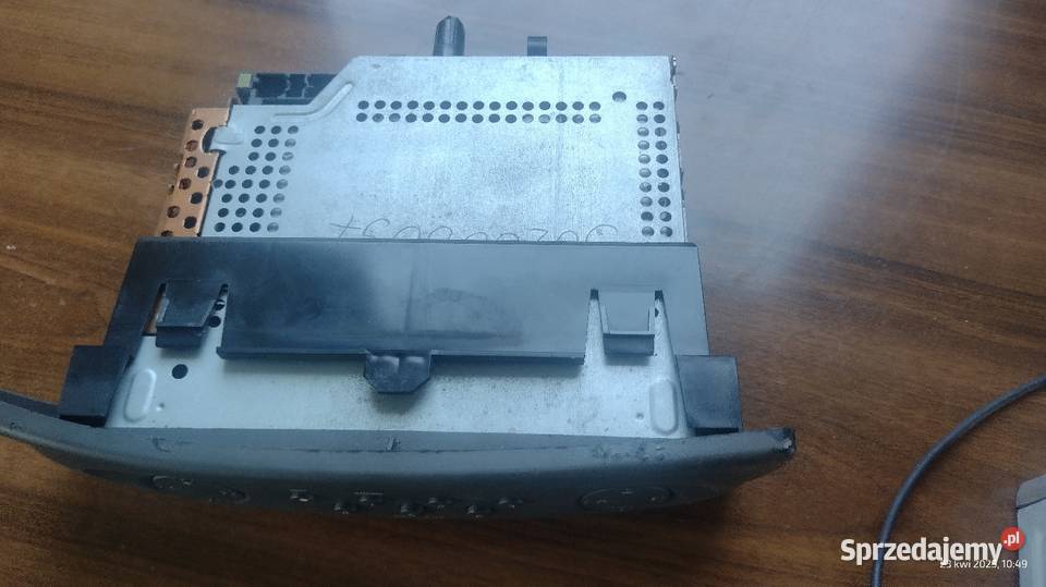 Radia samochodowe Radioodtwarzacze zachodniopomorskie Szczecin sprzedam